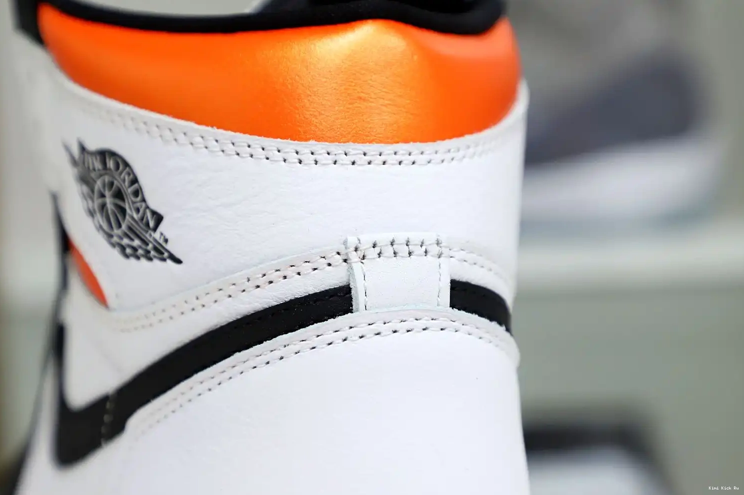 Retro 1 Kimikick Electro Orange' Air Jordan OG High 0702